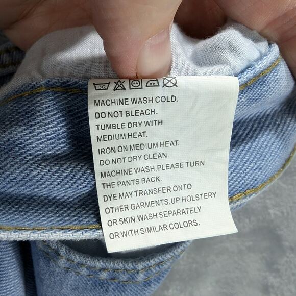 Potili Jeans Womens 18 Asymmetrical waist Light Wash Cropped Capri Distressed - Picture 3 of 10